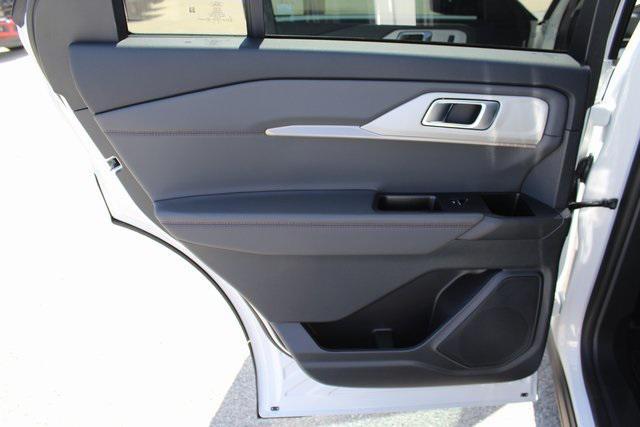 new 2025 Ford Explorer car, priced at $35,838