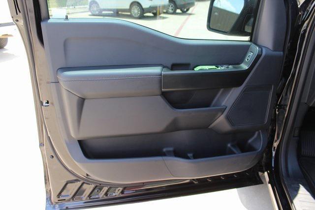 new 2025 Ford F-150 car, priced at $39,957