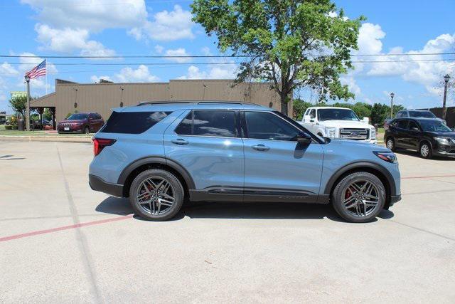 new 2025 Ford Explorer car, priced at $41,655
