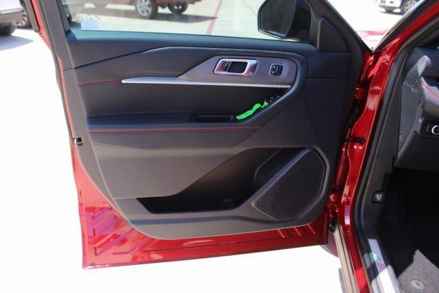 new 2025 Ford Explorer car, priced at $45,951
