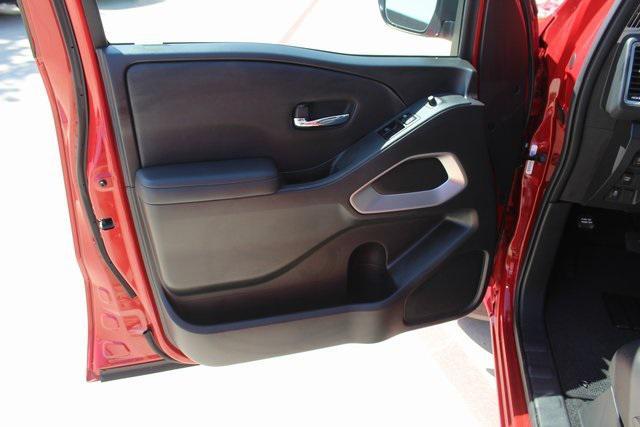used 2023 Nissan Frontier car, priced at $25,995