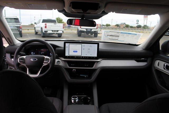 new 2025 Ford Explorer car, priced at $35,495