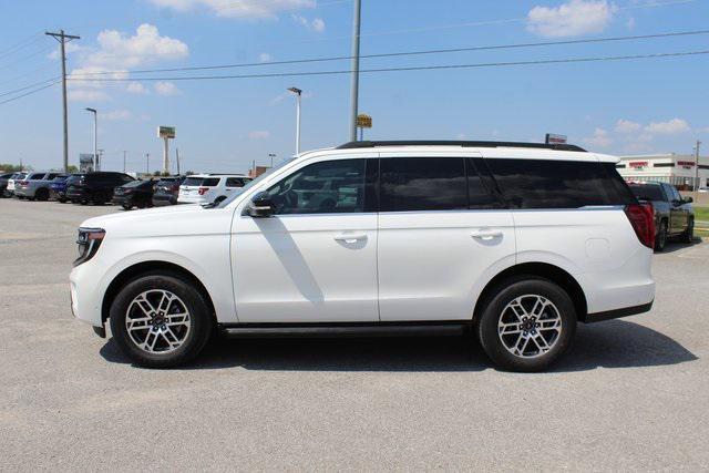 new 2025 Ford Expedition car, priced at $69,725