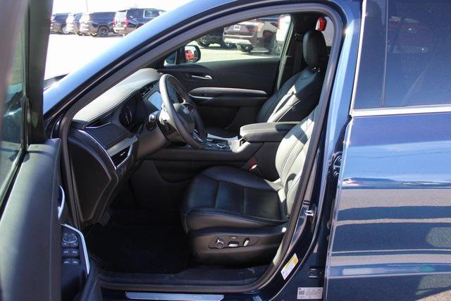 used 2022 Cadillac XT4 car, priced at $27,495