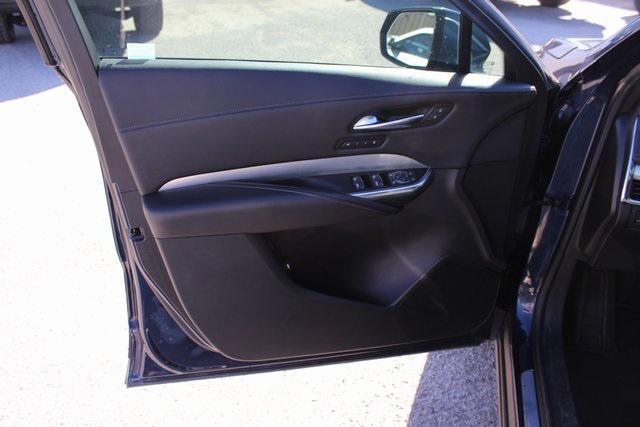 used 2022 Cadillac XT4 car, priced at $27,495