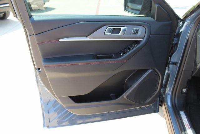 new 2025 Ford Explorer car, priced at $42,643