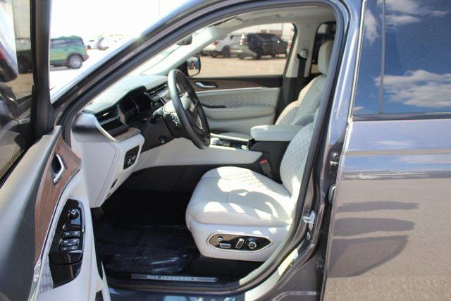 used 2022 Jeep Grand Cherokee L car, priced at $28,995
