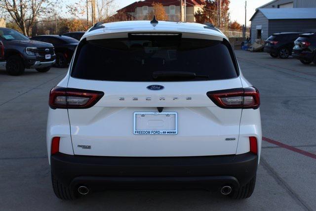 new 2025 Ford Escape car, priced at $36,470