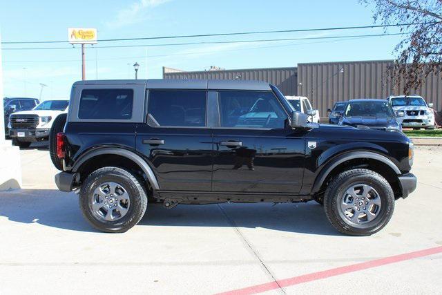 new 2024 Ford Bronco car, priced at $43,118