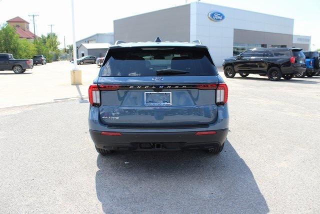 new 2025 Ford Explorer car, priced at $35,556