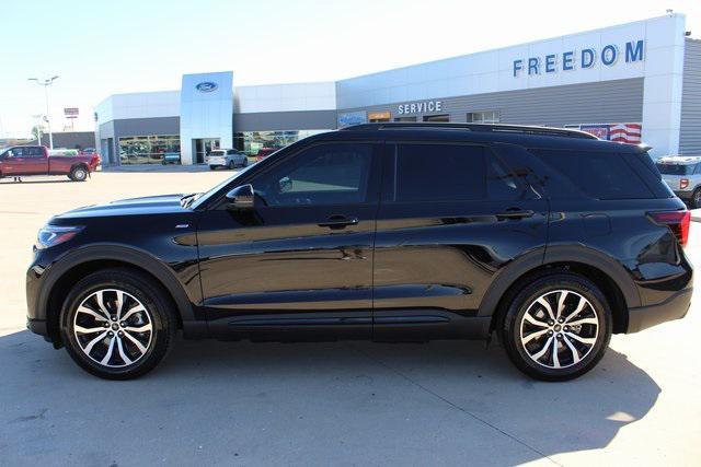 new 2025 Ford Explorer car, priced at $41,995