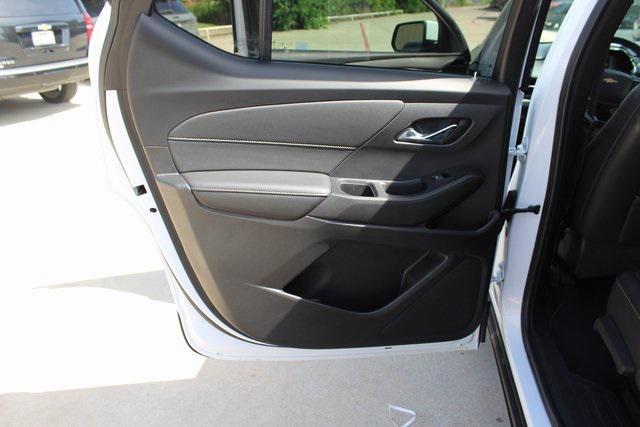 used 2022 Chevrolet Traverse car, priced at $25,994
