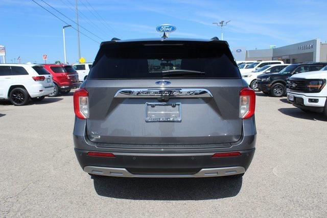 new 2024 Ford Explorer car, priced at $40,495