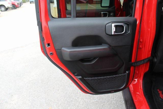 used 2020 Jeep Gladiator car, priced at $25,495