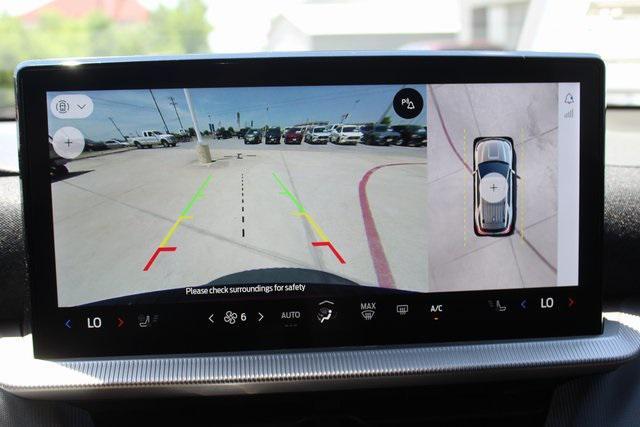 new 2025 Ford Explorer car, priced at $44,031