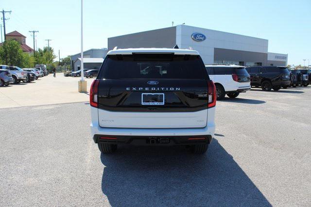 new 2025 Ford Expedition Max car, priced at $68,010