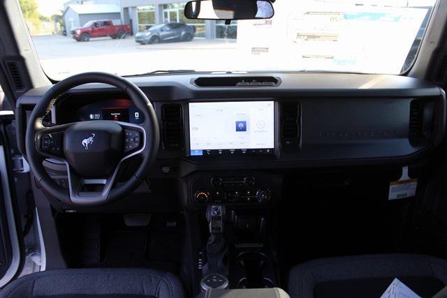 new 2025 Ford Bronco car, priced at $40,490
