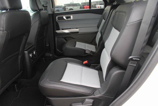 new 2024 Ford Explorer car, priced at $42,495