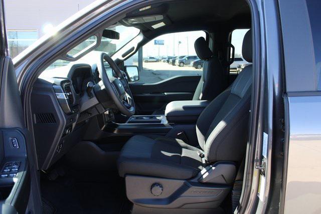 new 2025 Ford F-150 car, priced at $51,162