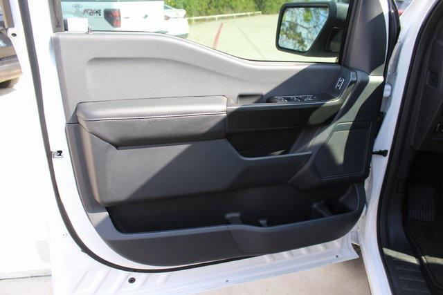 new 2025 Ford F-150 car, priced at $42,266