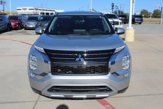 used 2024 Mitsubishi Outlander car, priced at $27,495