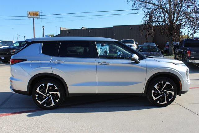 used 2024 Mitsubishi Outlander car, priced at $27,495