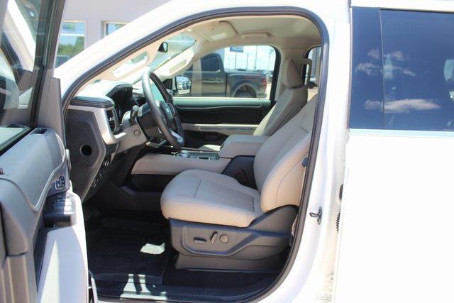 new 2024 Ford Expedition car, priced at $57,341