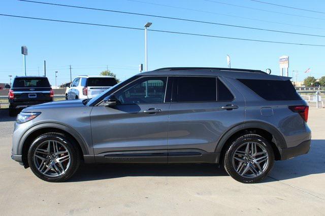 new 2025 Ford Explorer car, priced at $47,995