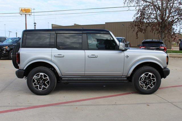 new 2024 Ford Bronco car, priced at $45,610