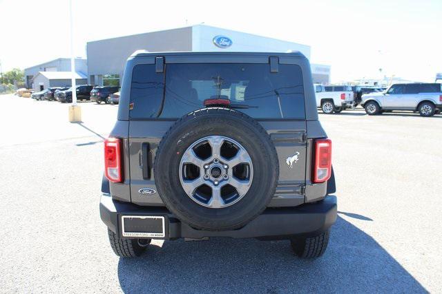 new 2025 Ford Bronco car, priced at $41,828