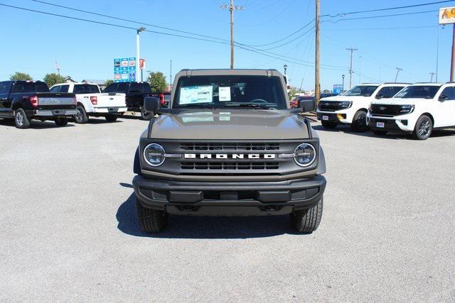 new 2025 Ford Bronco car, priced at $41,828