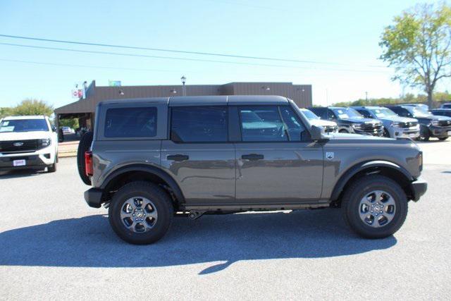 new 2025 Ford Bronco car, priced at $41,828