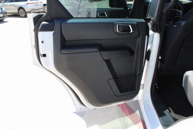 new 2025 Ford Bronco car, priced at $41,356