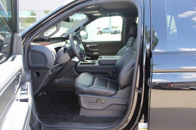new 2025 Ford Expedition car, priced at $82,970