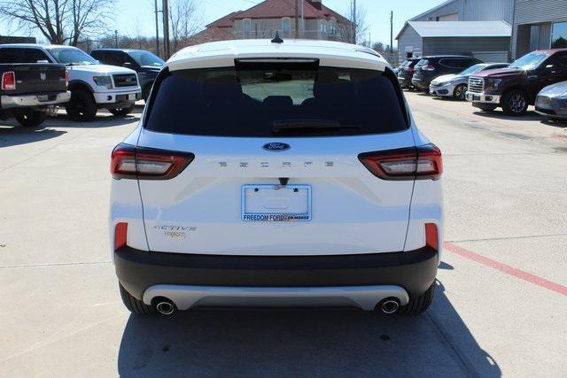 new 2025 Ford Escape car, priced at $26,901
