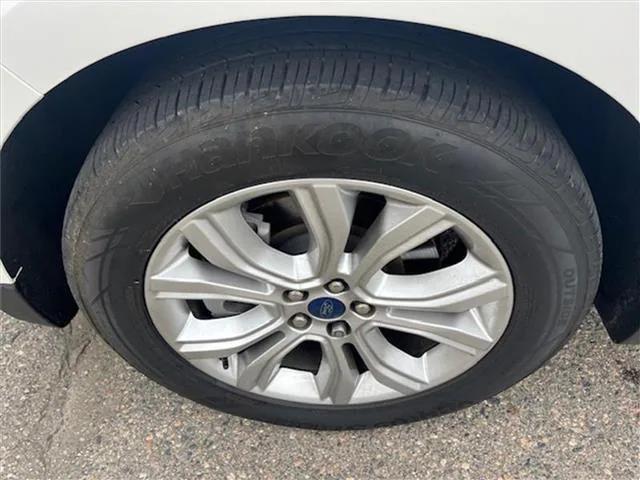 used 2022 Ford Edge car, priced at $32,995