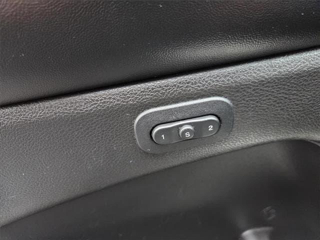 used 2019 Jeep Grand Cherokee car, priced at $18,995