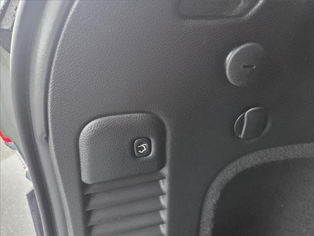 used 2019 Jeep Grand Cherokee car, priced at $18,995