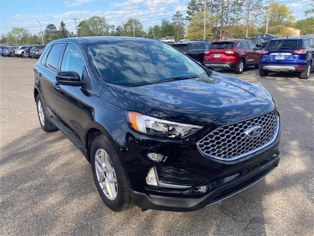used 2022 Ford Escape car, priced at $26,611