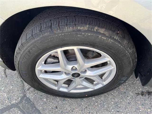 used 2024 Ford Edge car, priced at $27,632