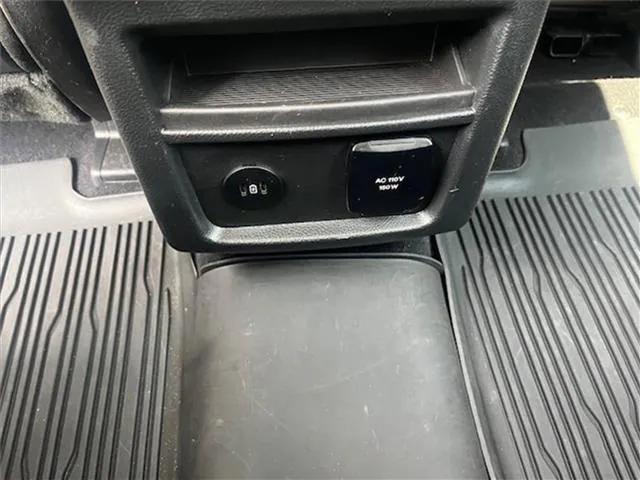 used 2023 Ford Edge car, priced at $30,995