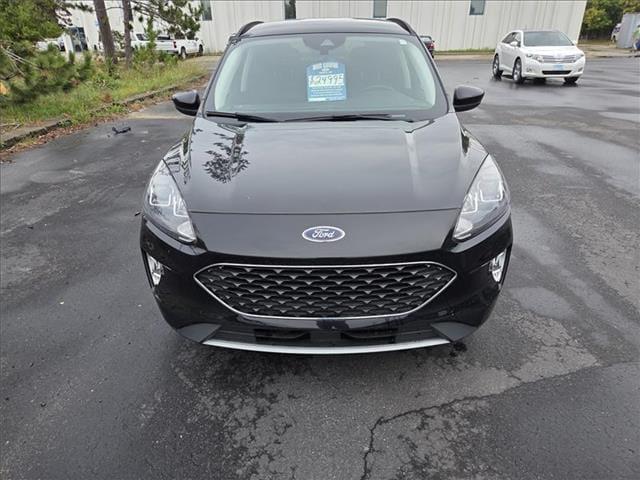 used 2022 Ford Escape car, priced at $24,995