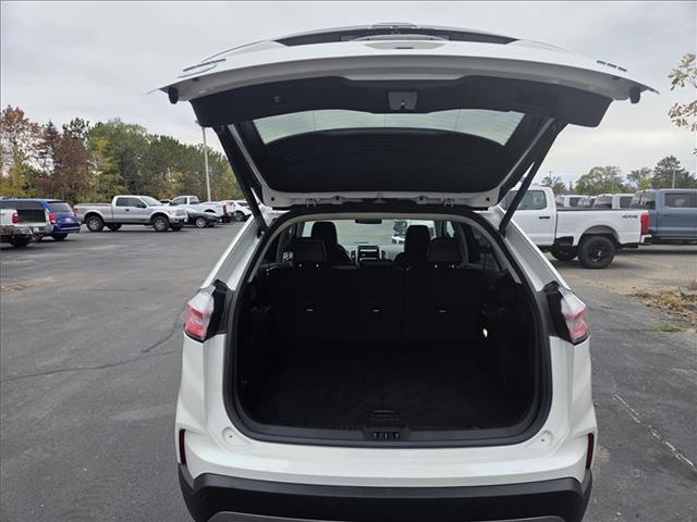 used 2022 Ford Edge car