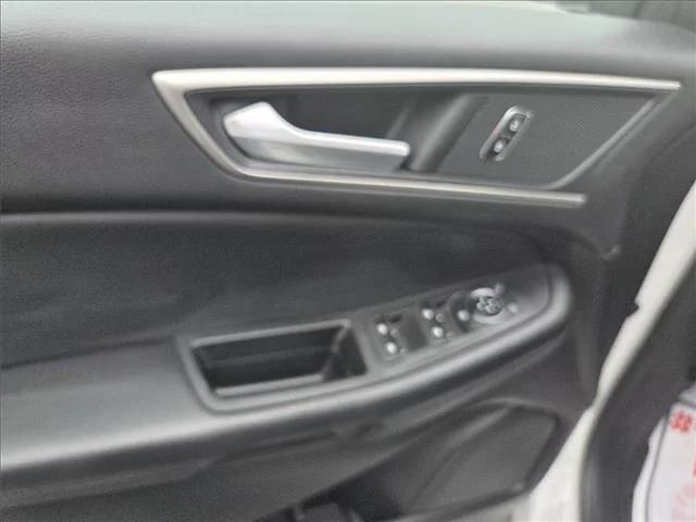 used 2022 Ford Edge car