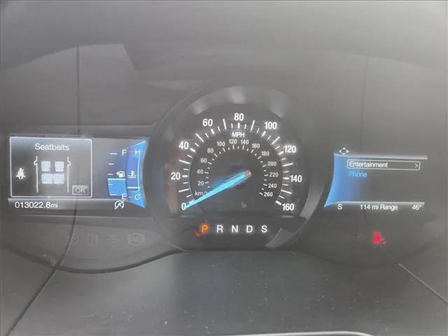 used 2022 Ford Edge car