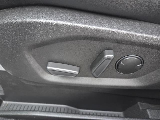 used 2023 Ford Edge car, priced at $29,395