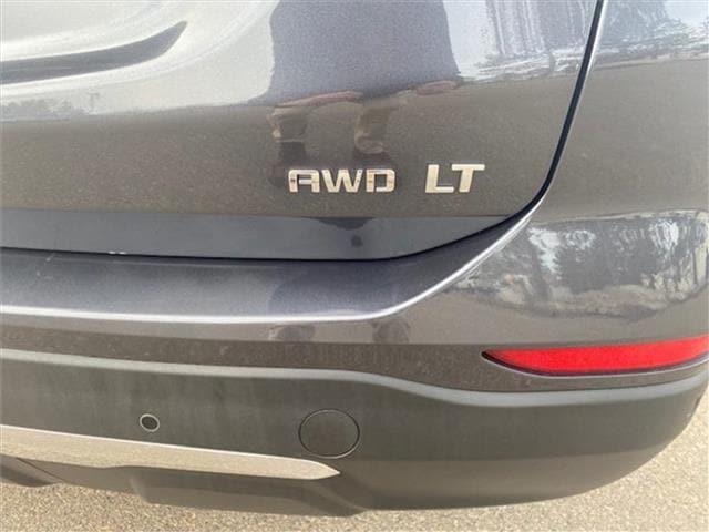 used 2022 Chevrolet Equinox car, priced at $24,276