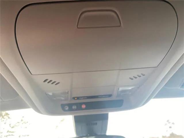 used 2022 Chevrolet Equinox car, priced at $24,276