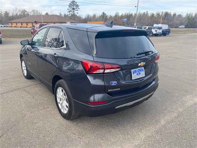 used 2022 Chevrolet Equinox car, priced at $24,276