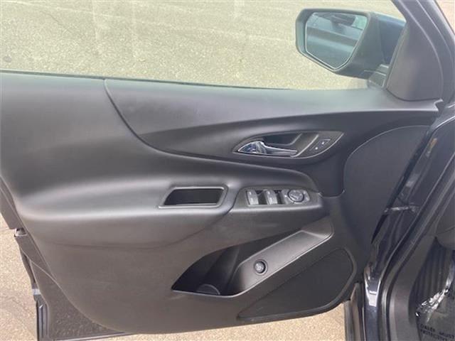 used 2022 Chevrolet Equinox car, priced at $24,276